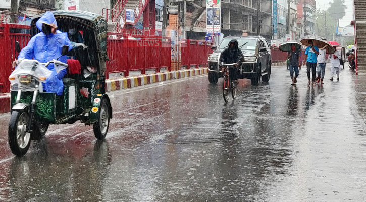 রাজশাহীতে সকাল থেকেই গুঁড়ি গুঁড়ি বৃষ্টি