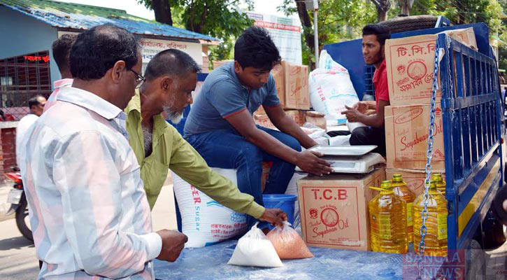 টিসিবির পণ্য বিক্রির সময় বাড়লো