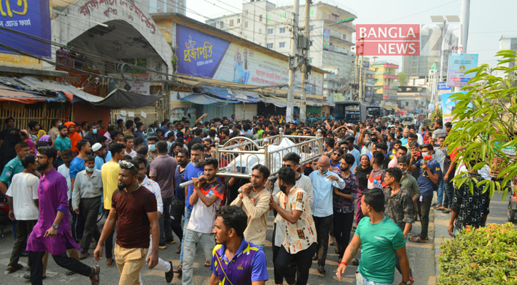 রাজশাহীতে নিহত রিয়াজুলের মরদেহ নিয়ে বিক্ষোভ