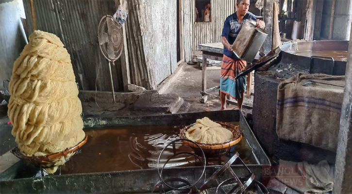 নামী কোম্পানির মোড়কে অস্বাস্থ্যকর সেমাই