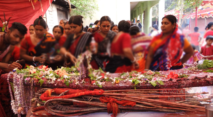 নানা আয়োজনে মাগুরায় চৈত্র সংক্রান্তি উদযাপন