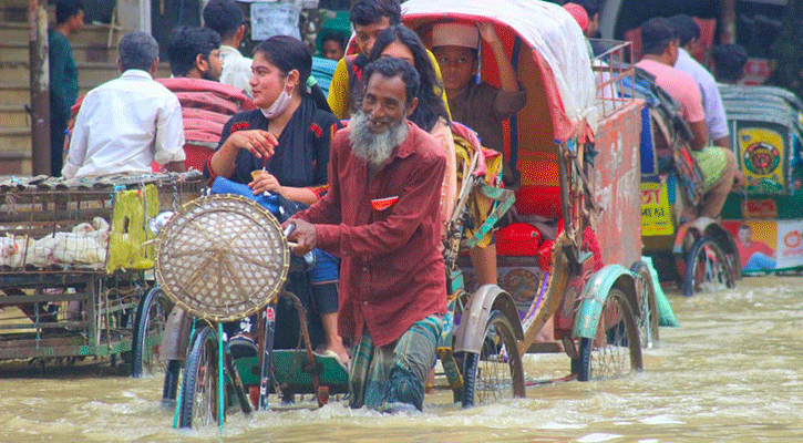 ডুবে গেছে সিলেটের ৫৩৬ কিলোমিটার সড়ক
 

 