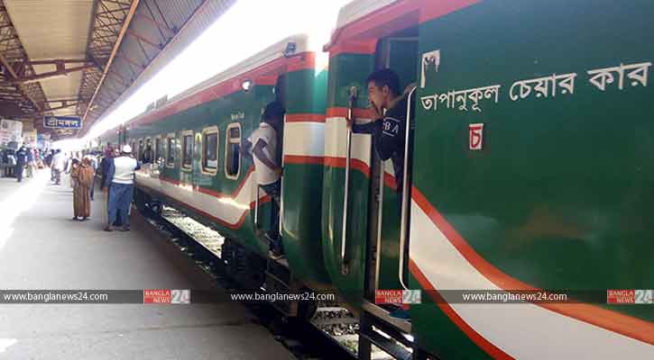 পারাবতের ইঞ্জিন বিকল, সিলেট রুটে ২ঘণ্টা বন্ধ ছিল ট্রেন চলাচল 