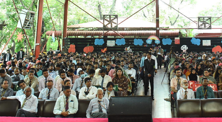 ফল সেমিস্টারের আইইউবিএটি’র নবীন শিক্ষার্থীদের পরিচিতি পর্ব সম্পন্ন