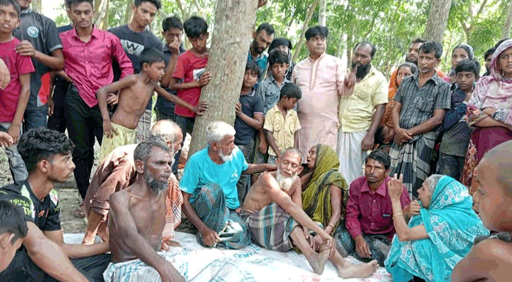 গোপালগঞ্জে ট্রাকের ধাক্কায় তিন বাইক আরোহী নিহত