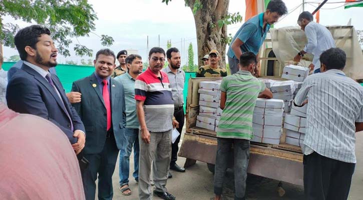 ত্রিপুরার মুখ্যমন্ত্রীকে আম পাঠালেন প্রধানমন্ত্রী শেখ হাসিনা