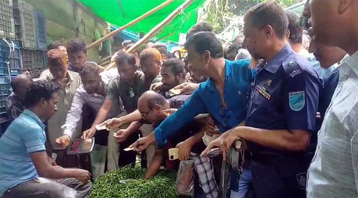 একদিনের ব্যবধানেই হাজার টাকা দরের কাঁচামরিচ ১০০ টাকায়