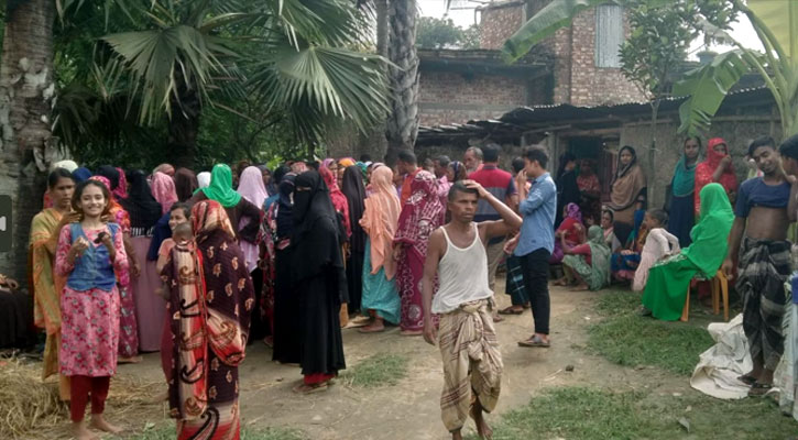 বিয়ের ৮ ঘণ্টা পর সড়ক দুর্ঘটনায় স্বামীর মৃত্যু