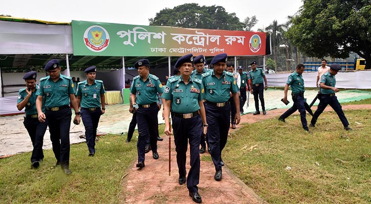 সোহরাওয়ার্দী উদ্যান পরিদর্শনে ডিএমপি কমিশনার