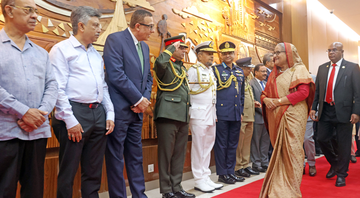 দ্বিপক্ষীয় সফরে চীনের পথে প্রধানমন্ত্রী