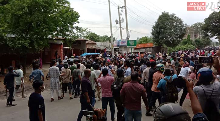 সাতক্ষীরা সদর থানা ঘেরাও চেষ্টা, পুলিশের ফাঁকা গুলি-লাঠিচার্জ 