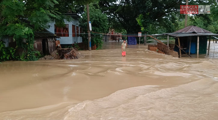 আখাউড়ায় ৩৪ গ্রামের মানুষ পানিবন্দি 