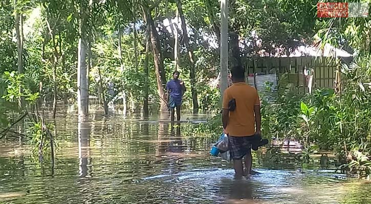 চাঁদপুরের লক্ষাধিক মানুষ ৭ দিন ধরে পানিবন্দি