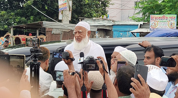 সাড়ে ১৫ বছর জাতির বুকে চেপে থাকা যন্ত্রণা দূর হয়েছে: জামায়াতের আমির