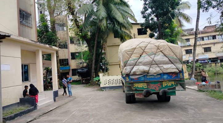 রায়পুরে ট্রাকচাপায় প্রাণ গেল শিশুর